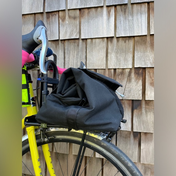 Inside Line Equipment Porteur Rack Bag (Small) - Picture 4 of 4